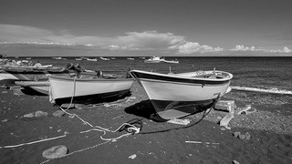 Stromboli    |   10  /  16    | 